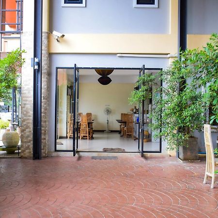 Chivapuri Trat Hotel Exterior photo