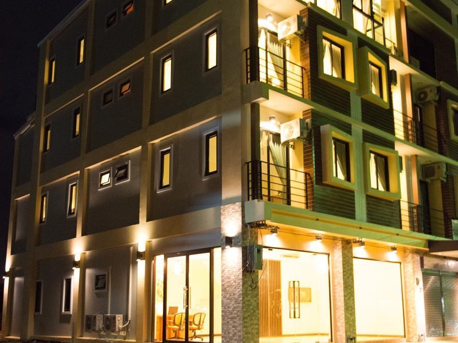 Chivapuri Trat Hotel Exterior photo